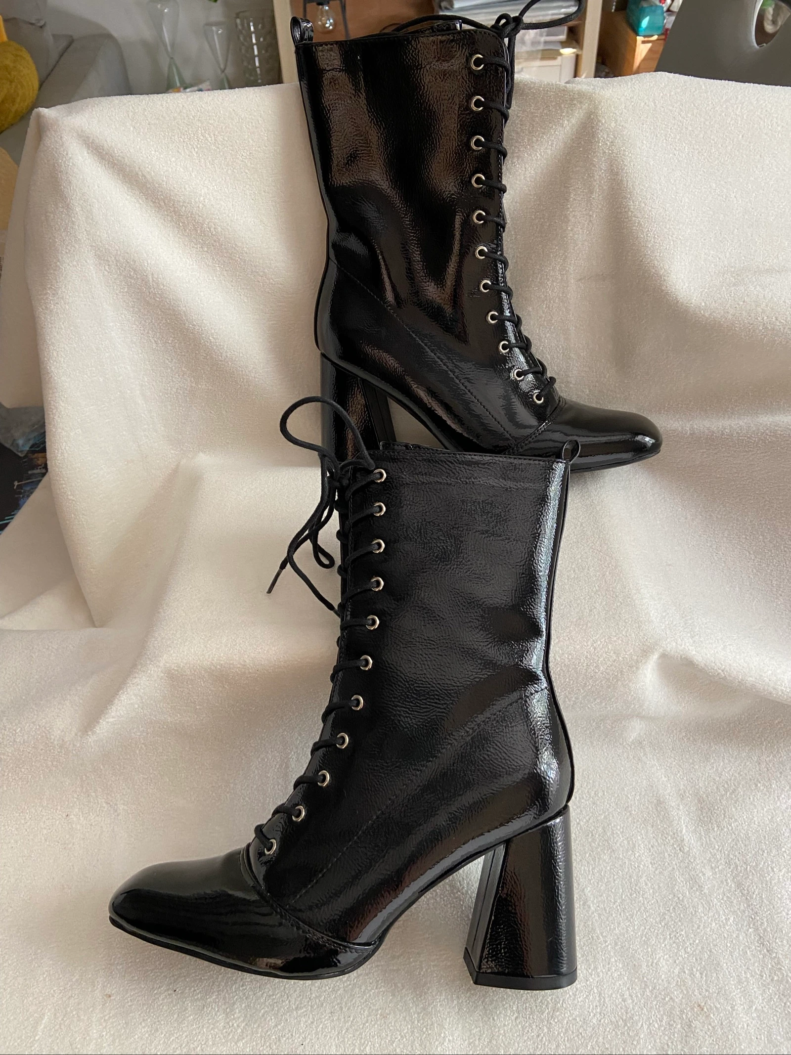Bottine haute•style rétro•similicuir vernis noir•4(36.37).Glamorous  – photo 2